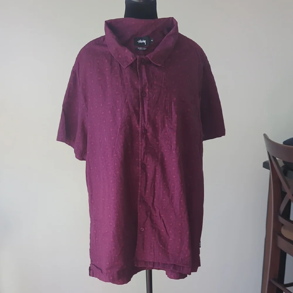 Men's Stussy Burgundy Geometric Button down Shirt Size XL - Picture 1 of 5